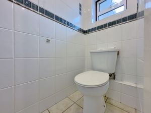 Photo 17- click for photo gallery